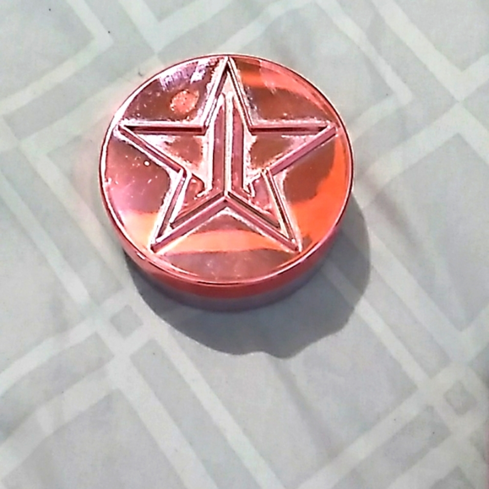 Jeffree star setting power
